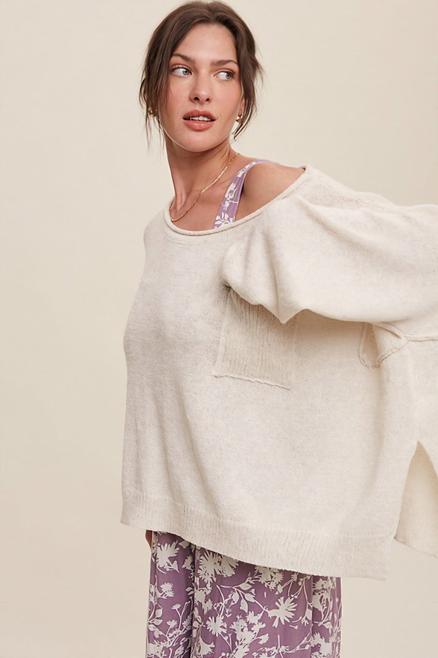 Light Weight Wide Neck Croped Knit Sweater