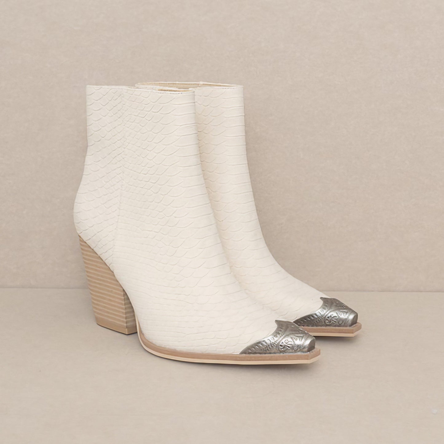 Zion Bootie with Etched Metal Toe