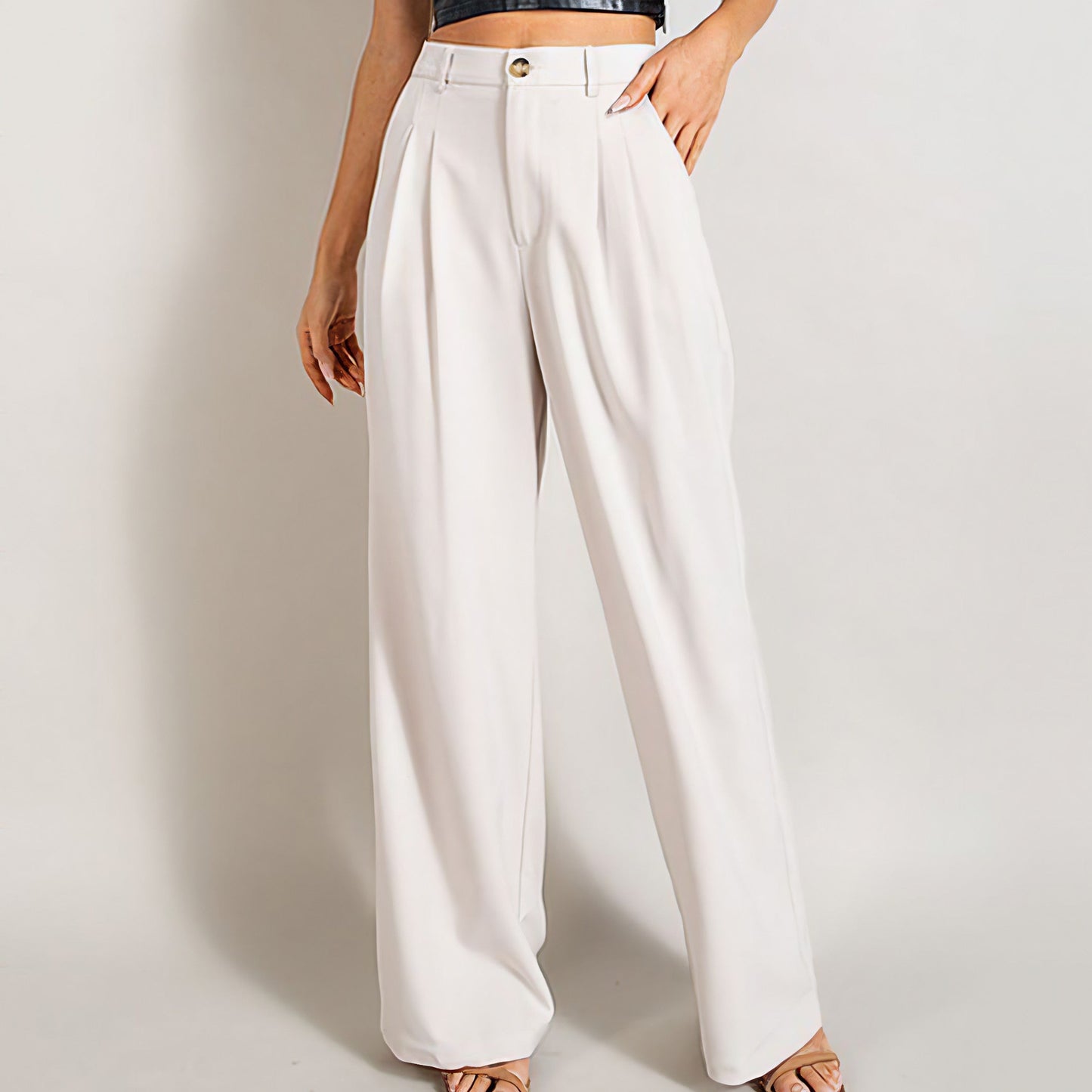 Flowy and Relaxed Straight Leg Pant