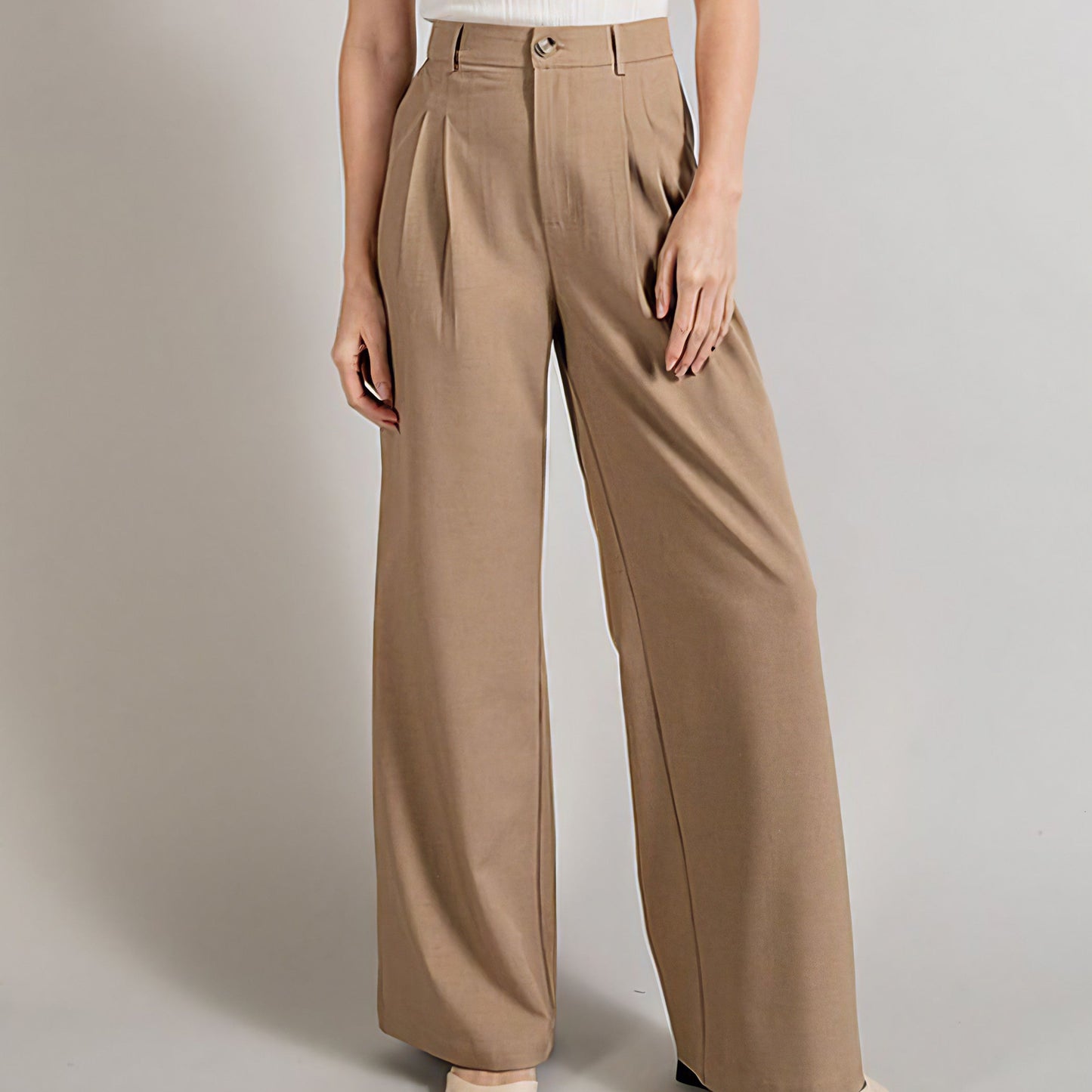 Flowy and Relaxed Straight Leg Pant