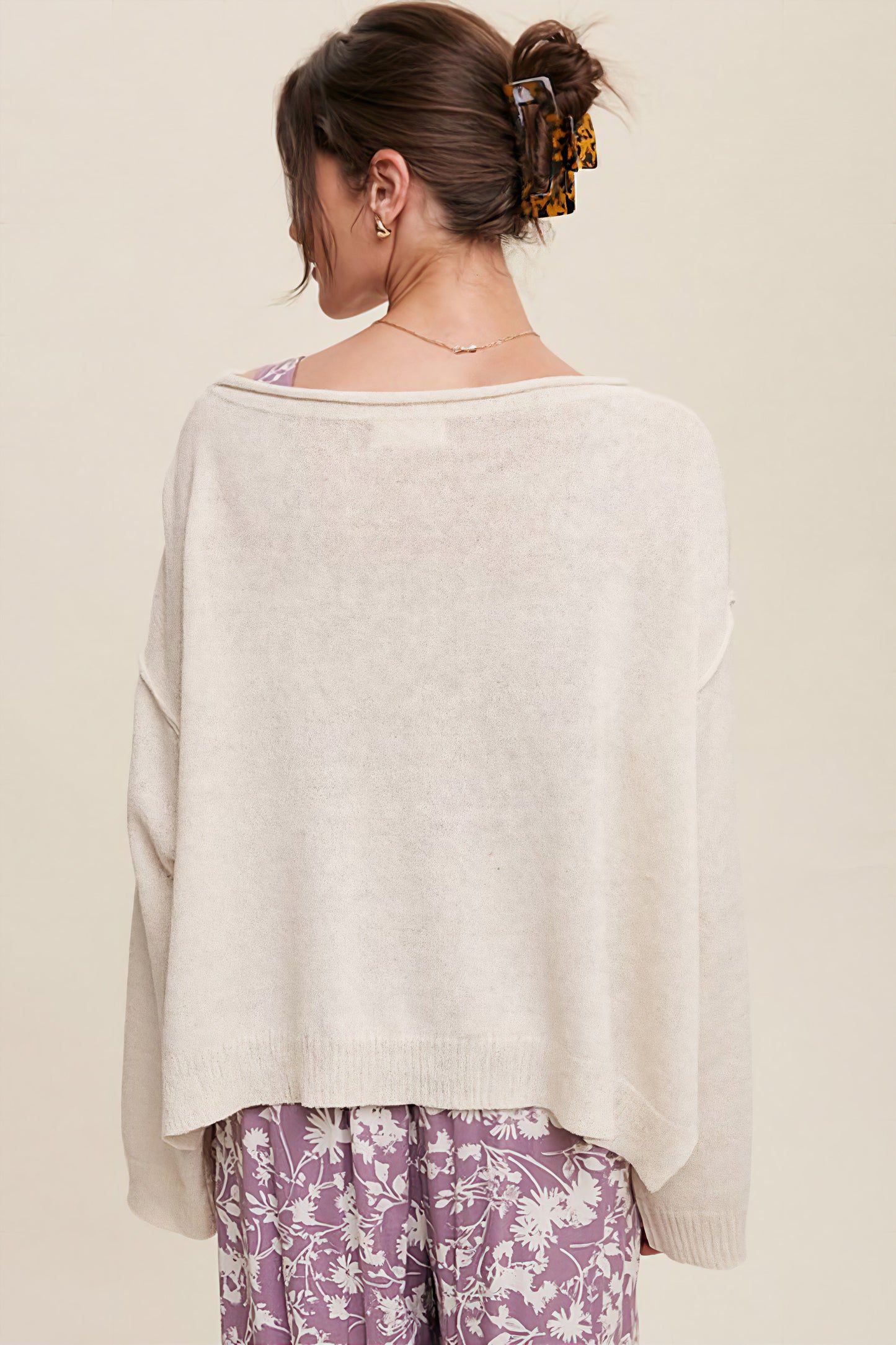 Light Weight Wide Neck Croped Knit Sweater